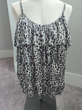 Allen B. By Allen Schwartz Black and White Leopard Ruffle Cami